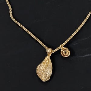 Leaf Necklace, Gold Leaf Pendant, Nature Jewelry, Real Leaf Charm, Boho Necklace, Botanical Jewelry, Gold Plated Necklace, Minimalist Gift