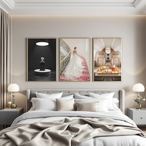 Elegante Digitaldruck-Kunstsammlung: Luxuriöses Privatjet-Interieur, High-End-Uhrendisplay & Couture-Modemodell