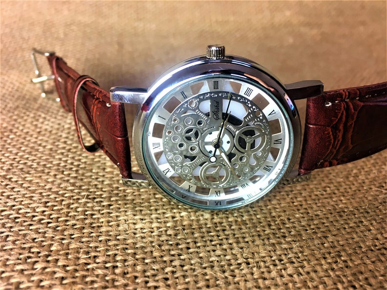 Personalisierte Uhr, gravierte Uhr, Hochzeitsgeschenke, Bräutigam Geschenk, Uhren für Männer, Trauzeugen Uhren, Silber Uhr, Steampunk Uhr, montreuhr Bild 1