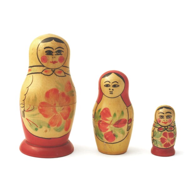 Red Dolls Matryoshkas, 3 vintage hand painted nesting dolls