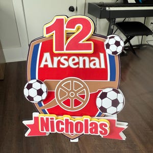 Arsenal Soccer Team Cake Topper: 3D Layered Design