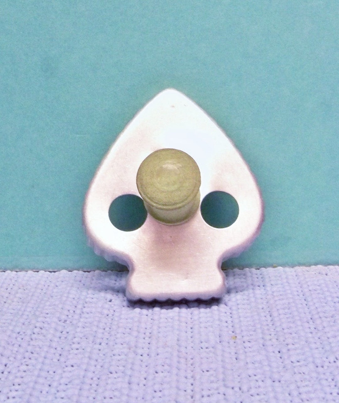 Vintage 1940's Spade Cookie Cutter Aluminum Green Shaped Wood Knob