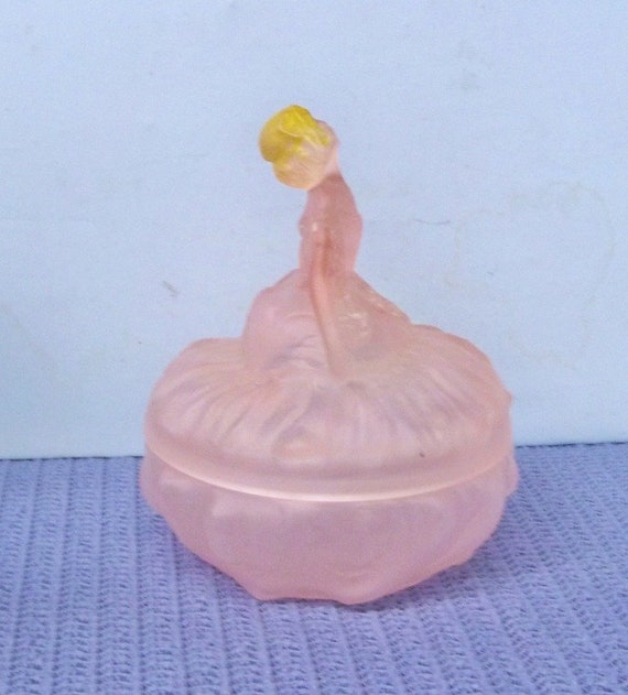 Vintage Pink Satin Dancing Lady Vanity Powder Jar… - image 6