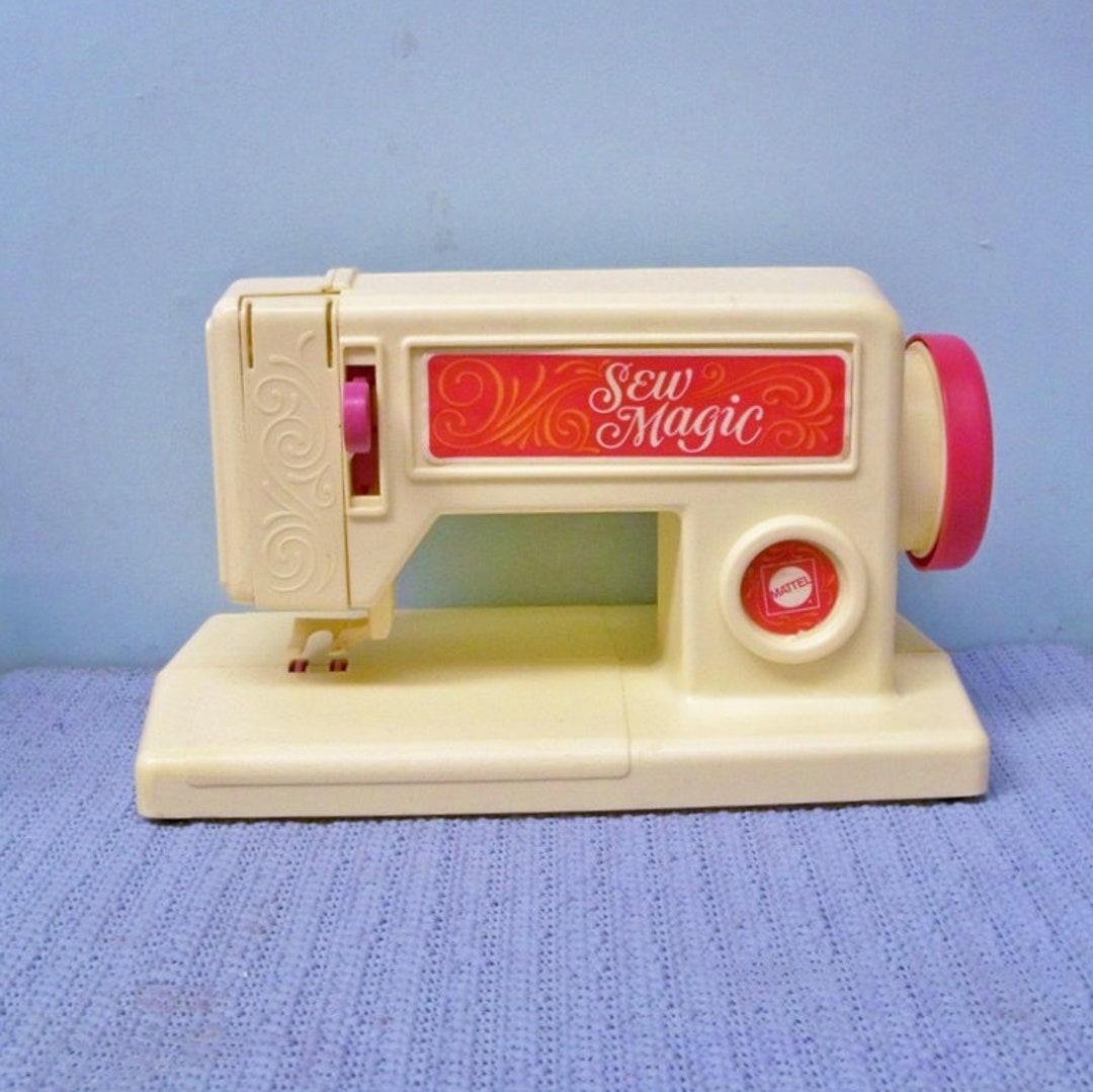 Vintage Barbie Sew Magic Sewing Machine Mattel 1972 Works Etsy