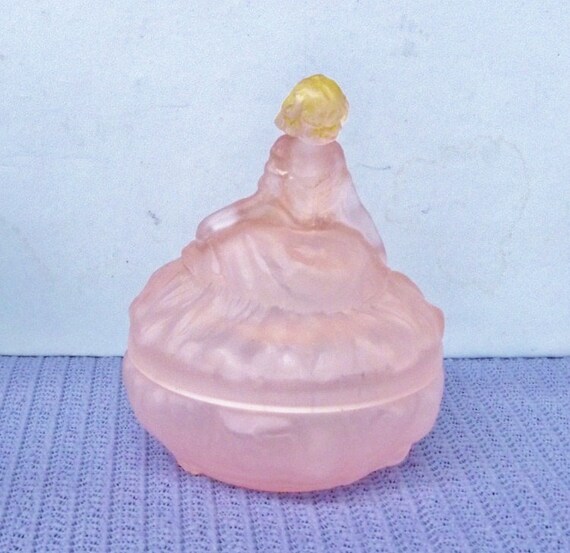 Vintage Pink Satin Dancing Lady Vanity Powder Jar… - image 7