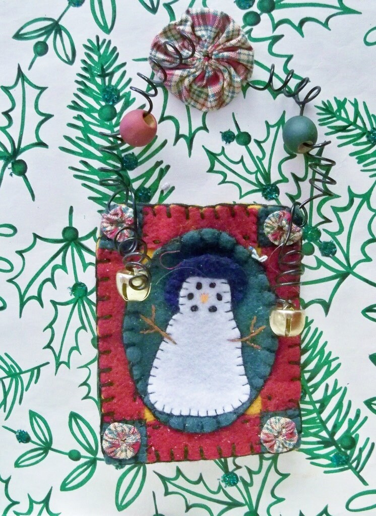 Vintage Hallmark Shimmering Frosty The Snowman Lapel Pin ~ Glowing Dressed Snowman Brooch On Star Gift Hang Tag ~ Factory New Condition