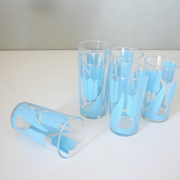 vintage glass cup set with blue tulip pattern