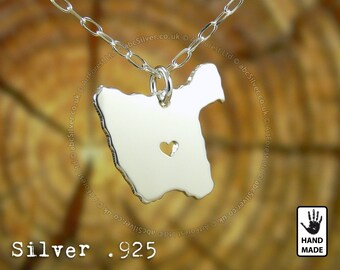 The Island of Vipers Ostriw Zmijinyj Ukraine Karte handgemachte personalisierte Sterlingsilber .925 Halskette (hergestellt in der Europäischen Union)