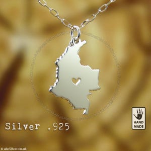 Collier carte de la COLOMBIE fait main en argent sterling personnalisé - Idée cadeau