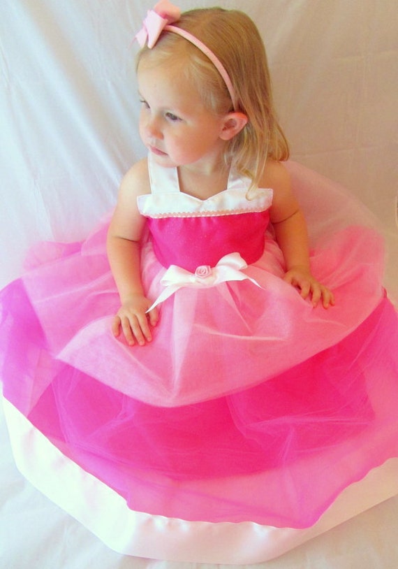 Sleeping Beauty costume: Aurora tutu dress hot pink light