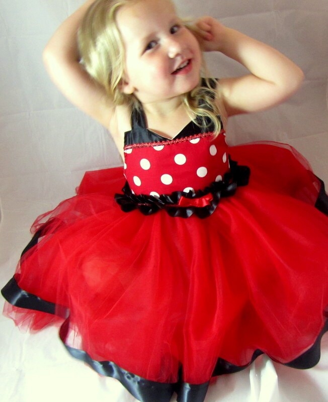 Minnie Dress: red & white polka dots with black ruffle tutu | Etsy