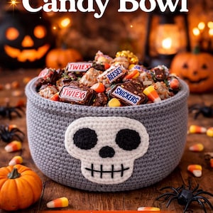 Schema per ciotola per caramelle a forma di scheletro all'uncinetto – Teschio con tibie incrociate per Halloween (Download PDF)