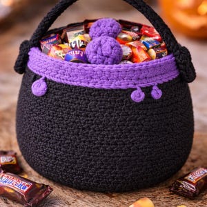 Crochet Trick or Treat Bag Pattern – Pumpkin, Cauldron, Ghost Designs (PDF Download) image 4