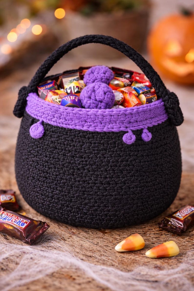 Crochet Trick or Treat Bag Pattern – Pumpkin, Cauldron, Ghost Designs (PDF Download) image 4