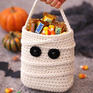 Crochet Trick-or-Treat Bag Pattern – Frankenstein, Mummy, Vampire (PDF Download) image 5