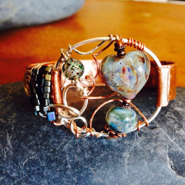 Glowing Heart Copper Bracelet