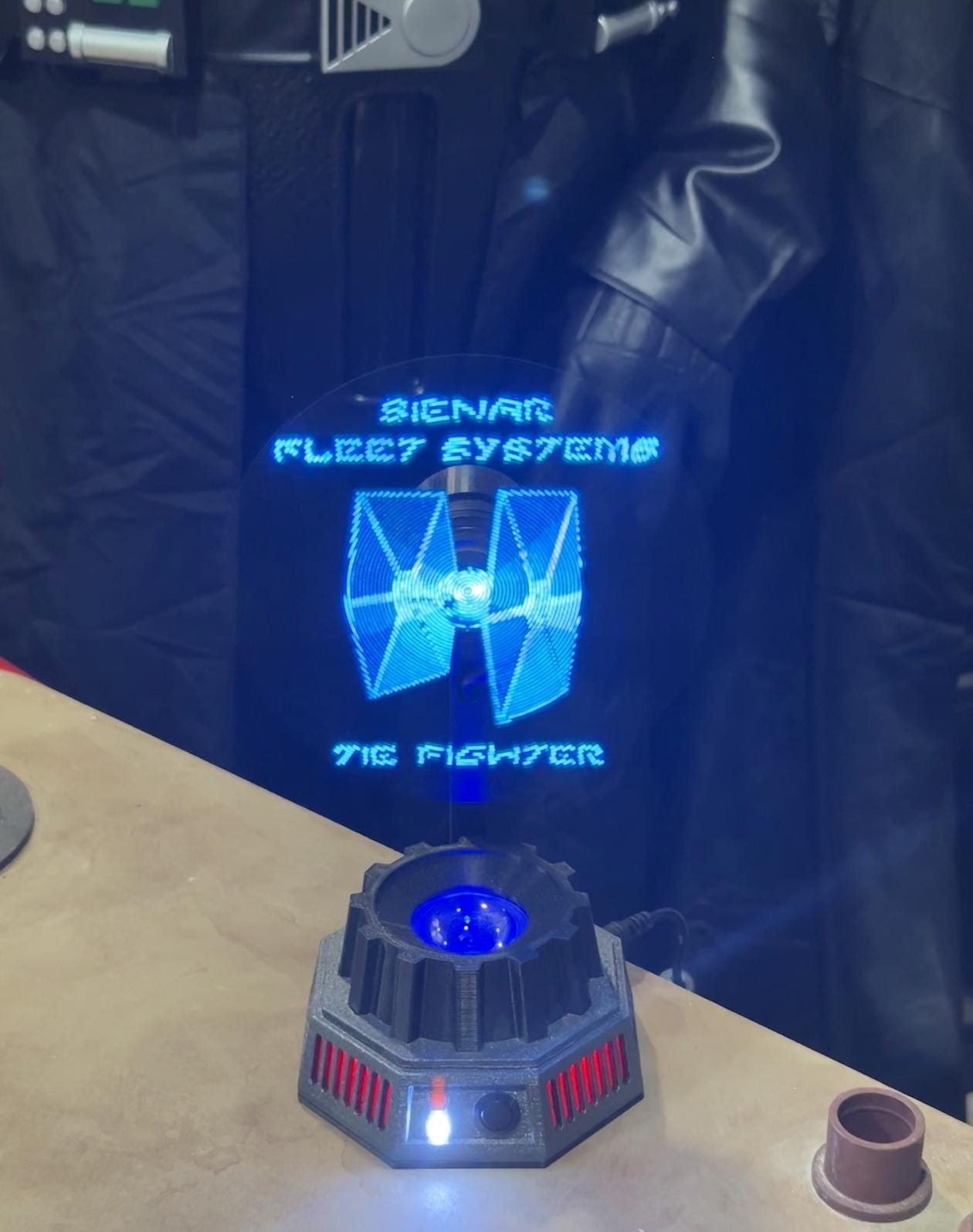 Starwars hologram projector - Etsy 日本