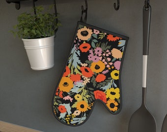 Bright, Multi-Colored Floral Print Oven Mitt - Oven Glove - Pot Holder - Cook - Hostess Gift - Christmas - Birthday - Chef - Mom - Kitchen