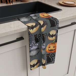 Ręcznik kuchenny na Halloween, dynia, nawiedzony dom, czas imprezy, prezent dla gospodyni, wózek barowy, nietoperze, kucharz, dekoracje świąteczne, czarny kot, bar, dekoracje imprezowe