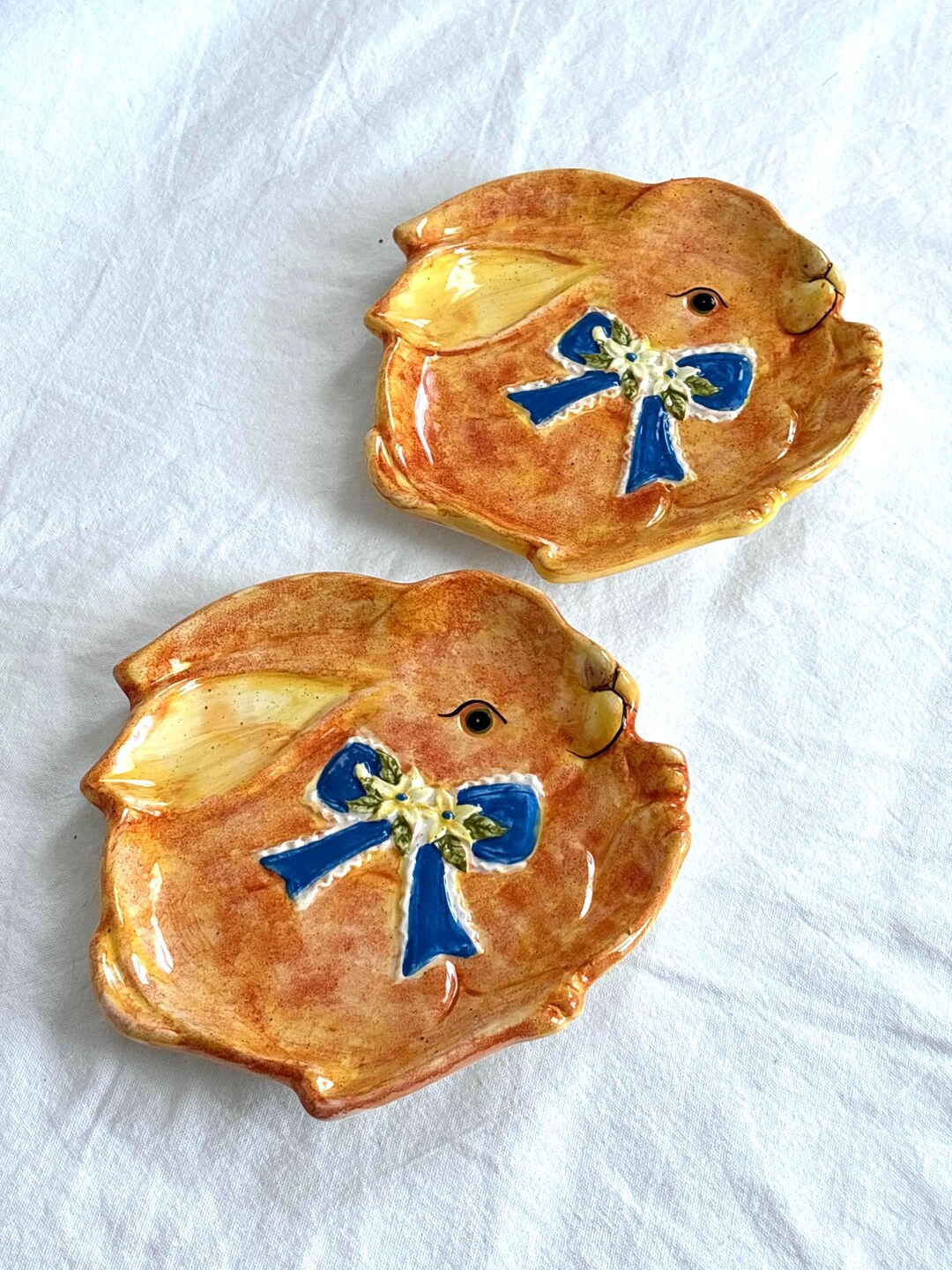 Vintage Bunny Rabbit Plates With Blue Bow – Spring & Easter Decor – Set ...