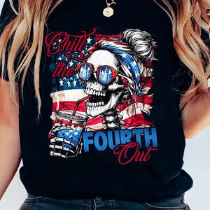UPMATRUOC_Funny Skeleton US Flag 4th Of July Cute Chill The Fourth Out png, Vintage Retro American Flag 4th of July Design, Funny Patriotic
