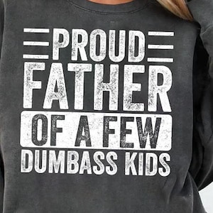 Padre orgulloso de unos cuantos niños tontos PNG, regalo del Día del Padre, PNG divertido del Día del Padre, diseño para papá, PNG de padre orgulloso