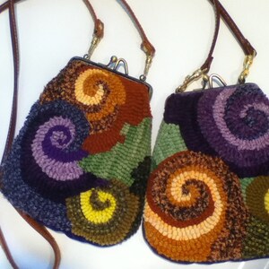 Hooked Cross-Body Purses image 2