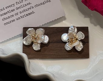 Barokke oorbellen met parelbloem: 925 sterlingzilveren paal, handgemaakte bruidssieraden