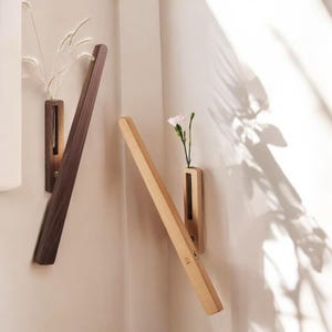 Rechargeable LED Wood Flower Wall Lamp Magnetic Night Light, 360 Rotation, Elegant Room Decor Perfect Ambience Lighting