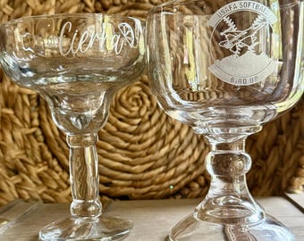 Personalisierte Margarita-Gläser - Laser gravierte Cocktailgläser - Hochzeit Brautjungfer Geschenk - Barware