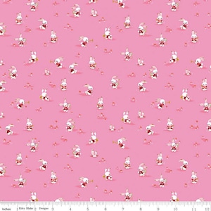 Rabbit Chase in Pink aus dem Down the Rabbit Hole von Riley Blake Designs - Du bestimmst den Schnitt
