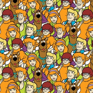Scooby Doo con licenza - Scooby-Doo e la banda in multicolore - di Camelot Designs - pezzo da 84 pollici