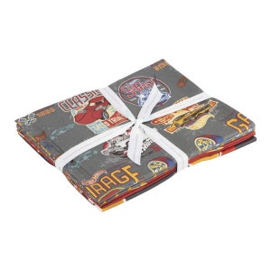 Hot Wheels Classic - 1 Meter Bündel aus Gusseisen von Riley Blake Designs