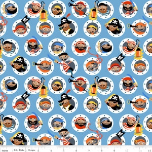 Pirate's Life Holed up in Blue van Riley Blake Designs - snit naar keuze