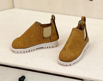 Bota Pearson en miniatura a escala 1/12 - Camello