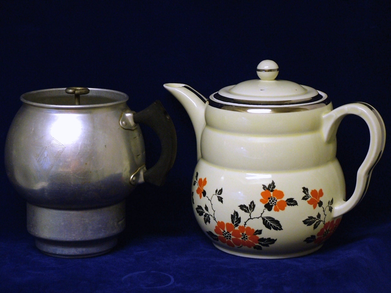 Vintage Coffee Pot Hall's Superior Quality Kitchenware Red Etsy