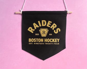 BOSTON TEAM Pin Banner