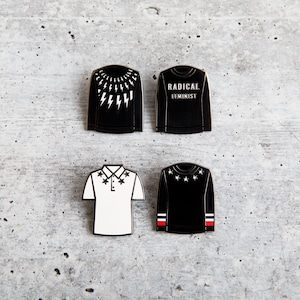 DAVID’S SWEATER COLLECTION Set 1 Lapel pin set