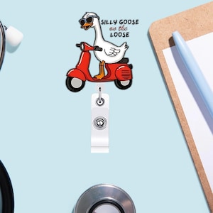 Bobine d'insigne mème humour stupide, porte-carte d'identité infirmière drôle, pince oie mignonne, insigne médical original, insigne rétractable pour agent de santé