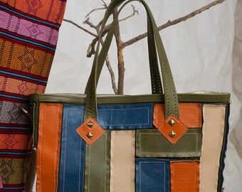 Handgefertigte Ledertasche für Frauen, gepatchte Ledertasche, dunkelgrüne Farbe, mittlere Größe