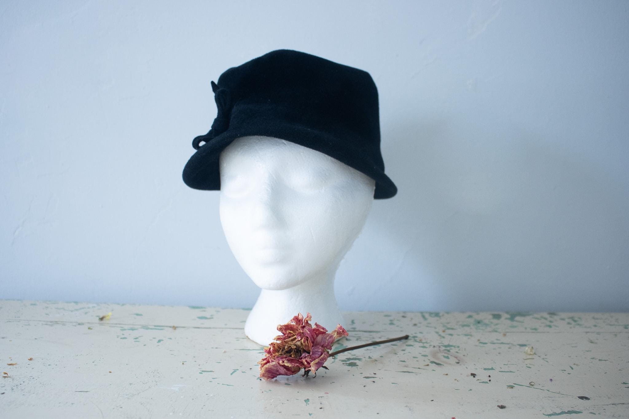 Vintage Betmar Black Wool Sculptural Hat Mod Avant Garde 60s Jackie O Style Jackie Kennedy Hats - Etsy main image 4