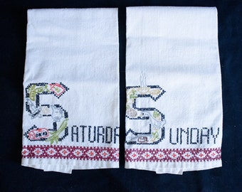 Weekend Vintage Embroidered Hand Towels x 2