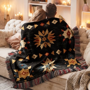 Throw Blanket Cozy Geometric Pattern Boho Style Southwestern Design Warm Soft Decorative Quilt Bedspread for Home Living Room Gift Idea