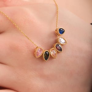 Ciondoli con pietre portafortuna personalizzate, gioielli con pietre portafortuna personalizzati, collana con più pietre portafortuna, regalo collana, regalo per la mamma, regalo per la festa della mamma