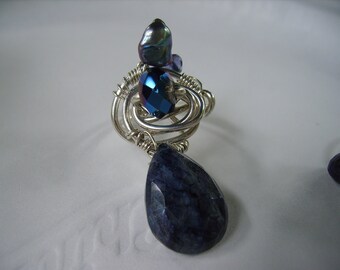 Spectrolite, Peacock Keishi Pearl, Crystals Sterling Silver Ring