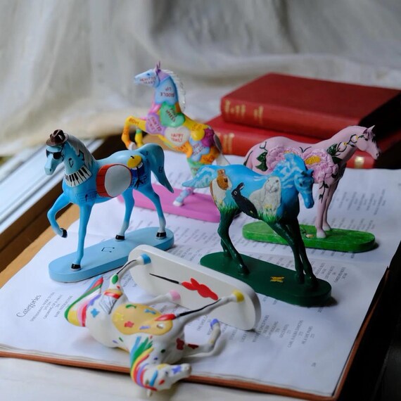 Painted Ponies Figurine Set: Hand-painted Resin Art, Collectible