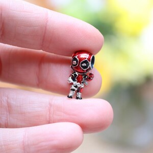 Silver 925 Character Super Heroes Deadpoul Charm