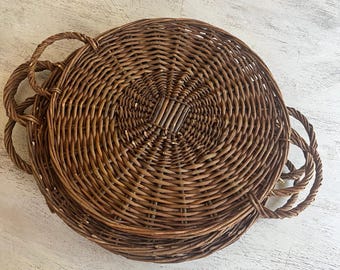 8 Rustic Wicker Chargers ~ French Style Decor ~ Provençal Tablescape