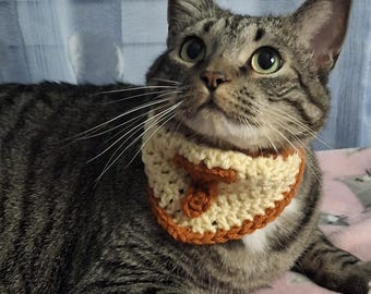 Crochet Cat Bandana with Initial: Personalized Cat Accessory