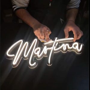Letrero LED personalizado | Letreros de neón personalizados para bodas, eventos y regalos únicos | Decoraciones personalizadas para el hogar y fiestas.
